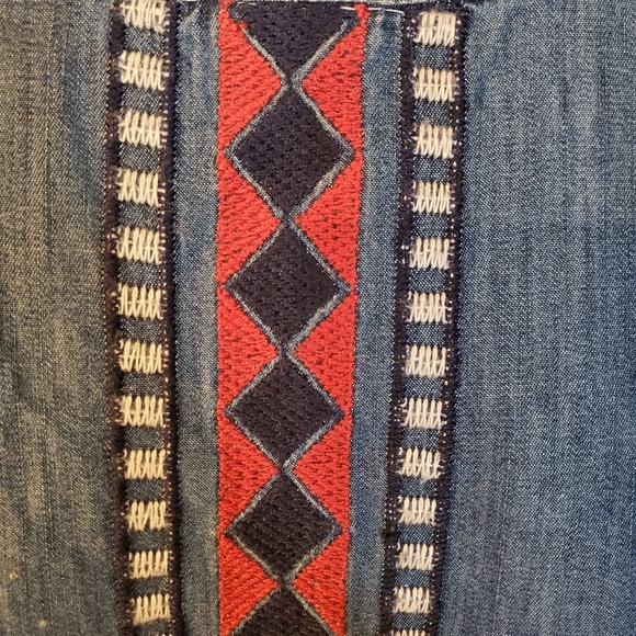 Est.1948 Denim Sleeveless Embroidered To - Picture 7 of 11